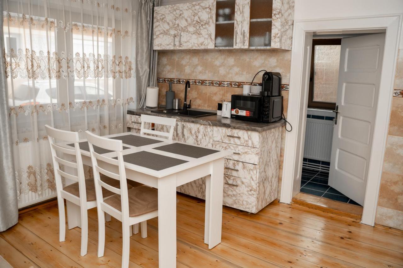 Apartament Panoramic La Casa In Comuna Răşinari 外观 照片